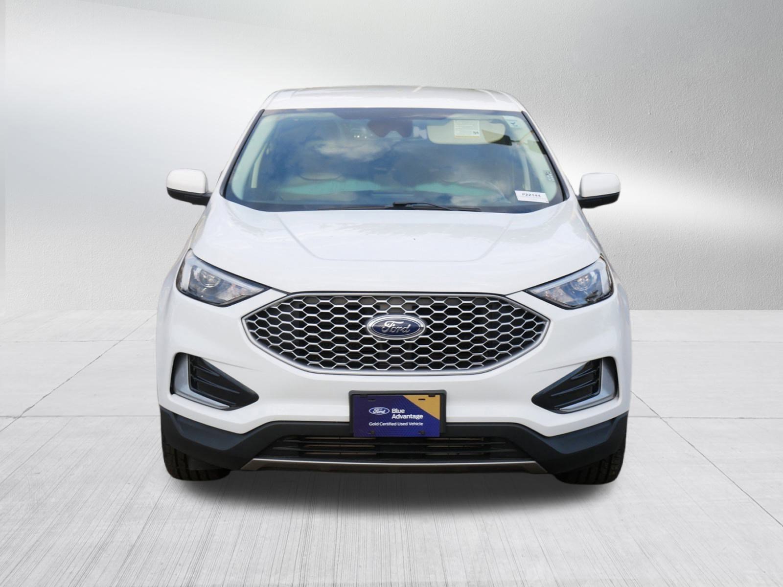 2023 Ford Edge SEL photo 2