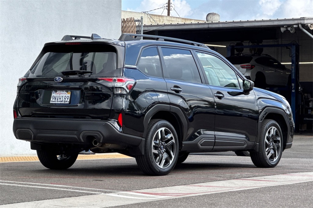 2025 Subaru Forester Limited photo 2