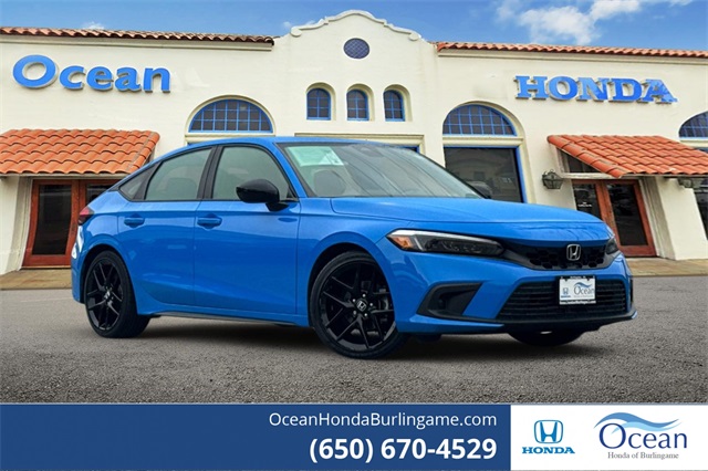 2022 Honda Civic Hatchback Sport's photo