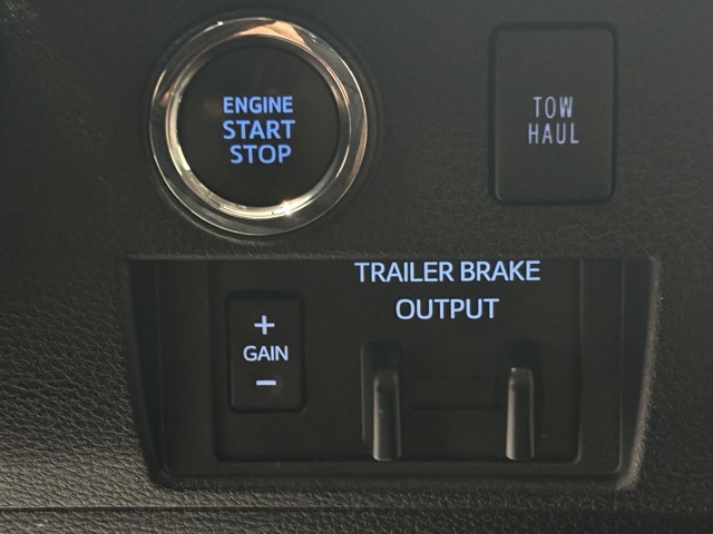2021 Toyota Tundra Platinum Grade photo 27