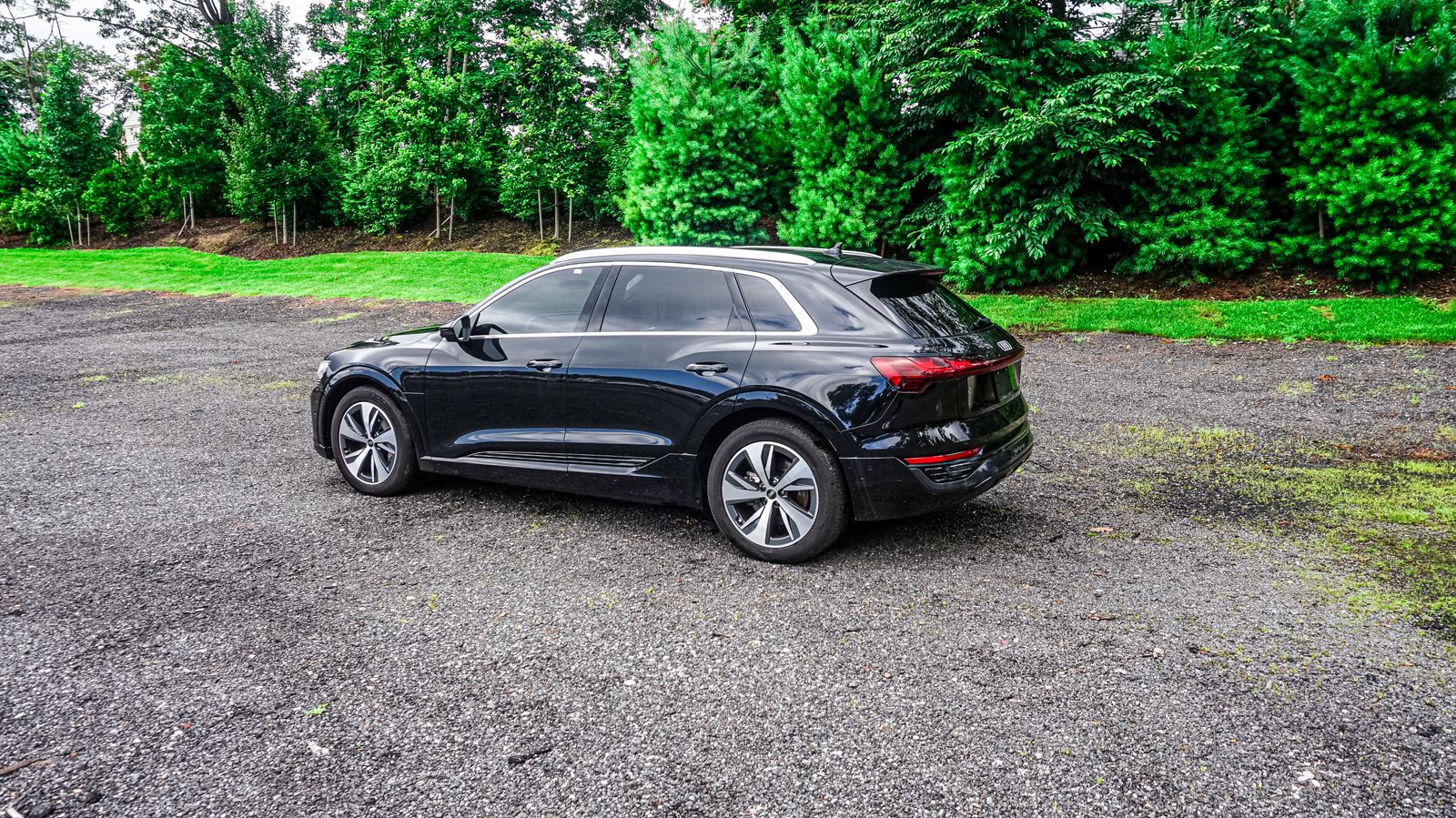 2024 Audi Q8 E-tron Premium Plus photo 3