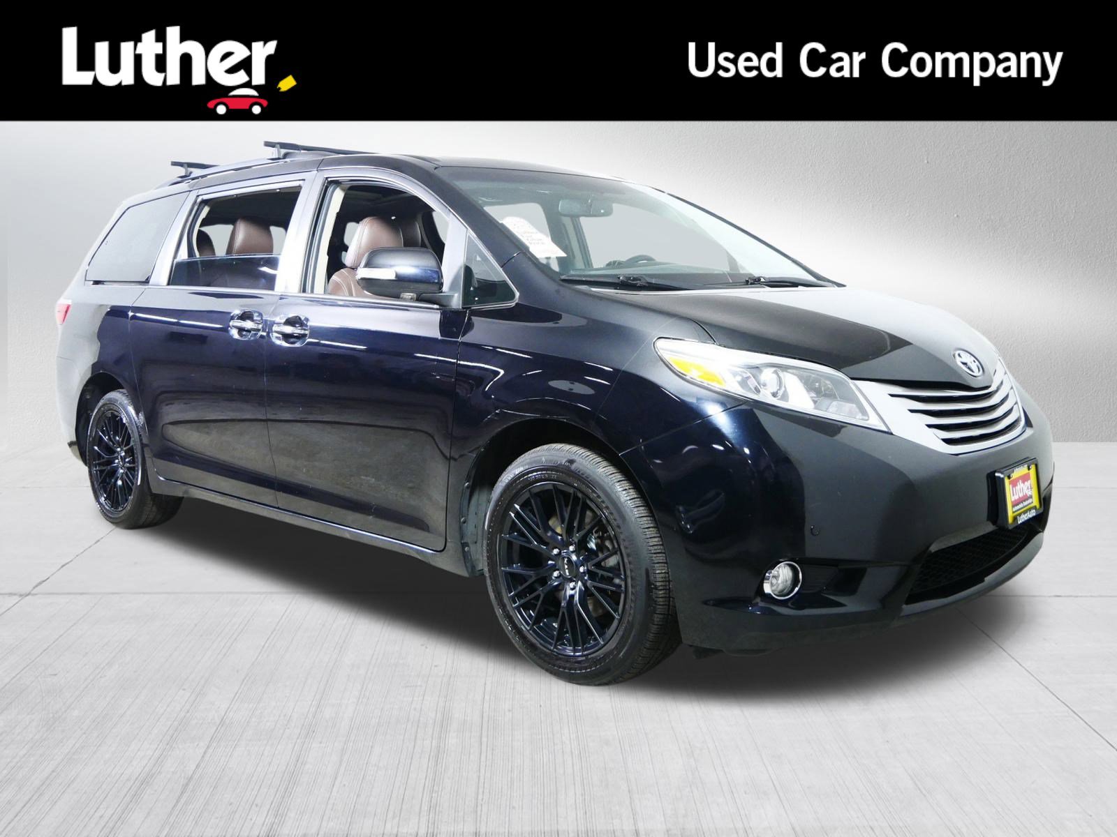 2015 Toyota Sienna Limited's photo