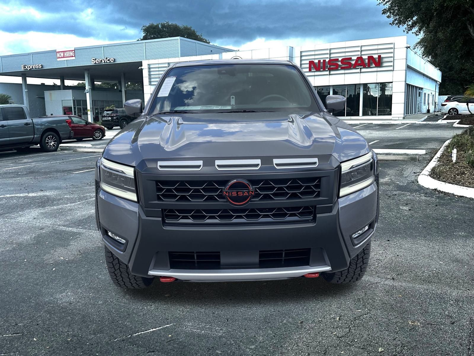 2025 Nissan Frontier PRO-4X photo 8