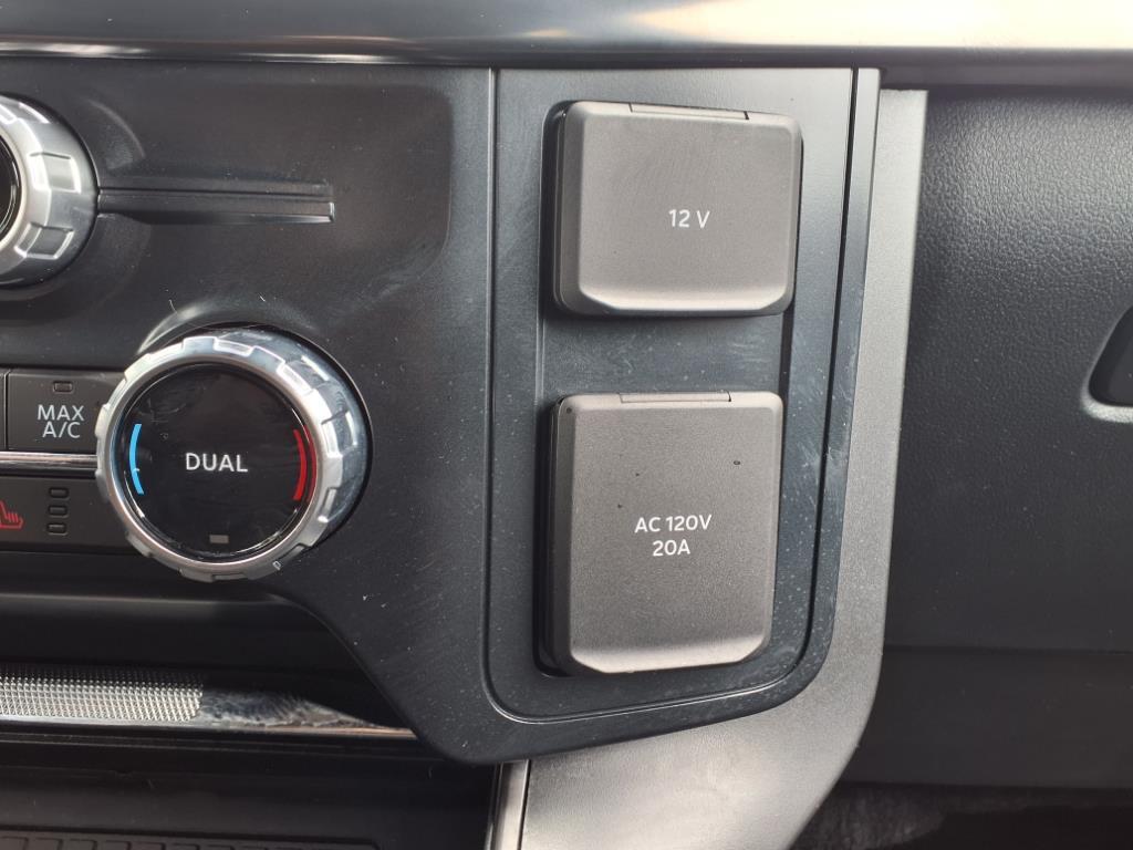 2025 Ford F-150 Lariat photo 21