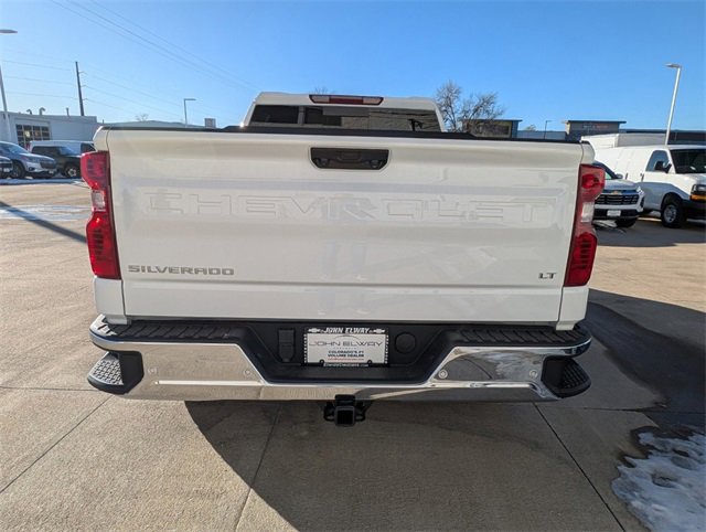 2025 Chevrolet Silverado 1500 LT photo 2