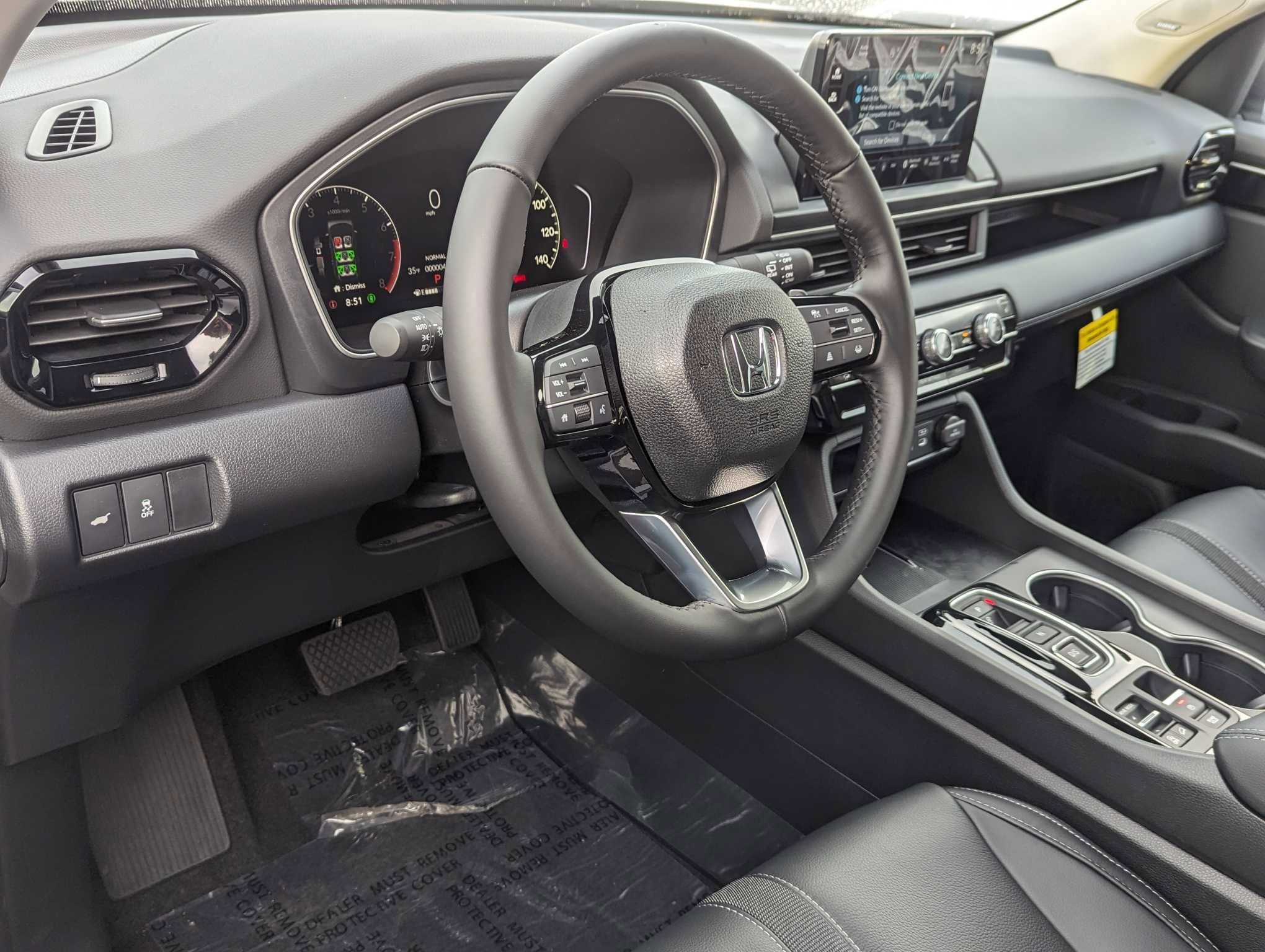 2025 Honda Pilot Touring photo 9