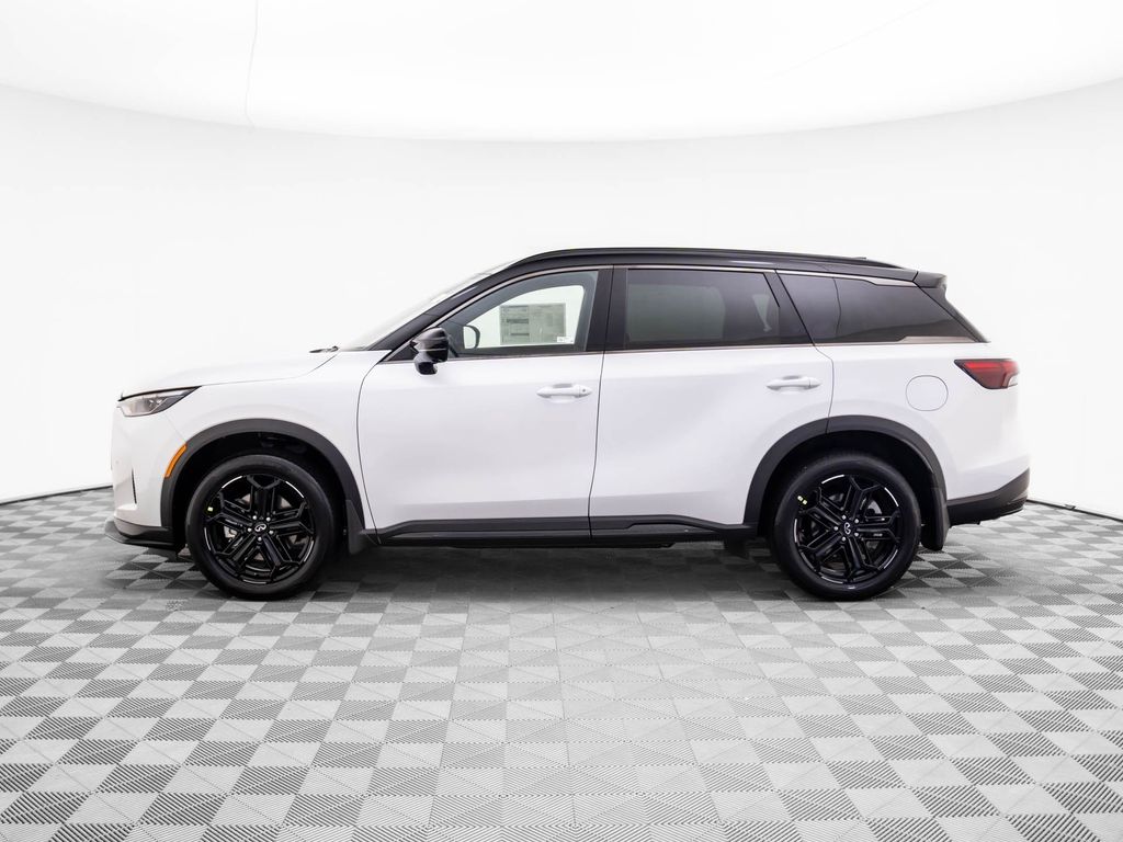 2026 Infiniti QX60 Luxe photo 2