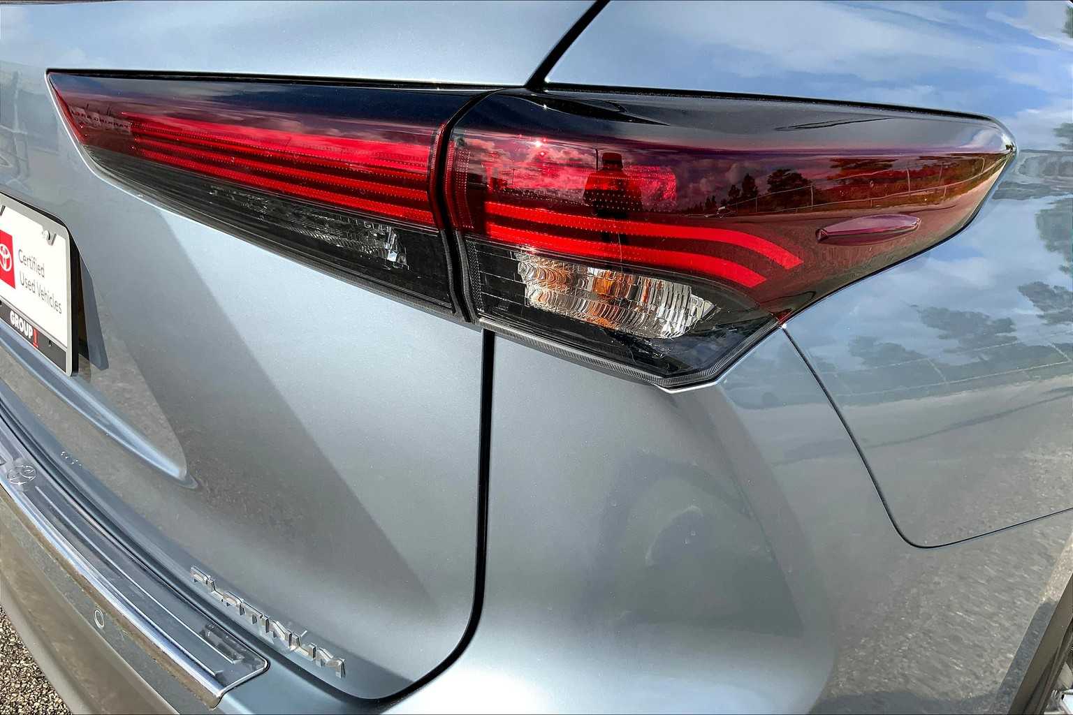 2024 Toyota Highlander Platinum photo 29