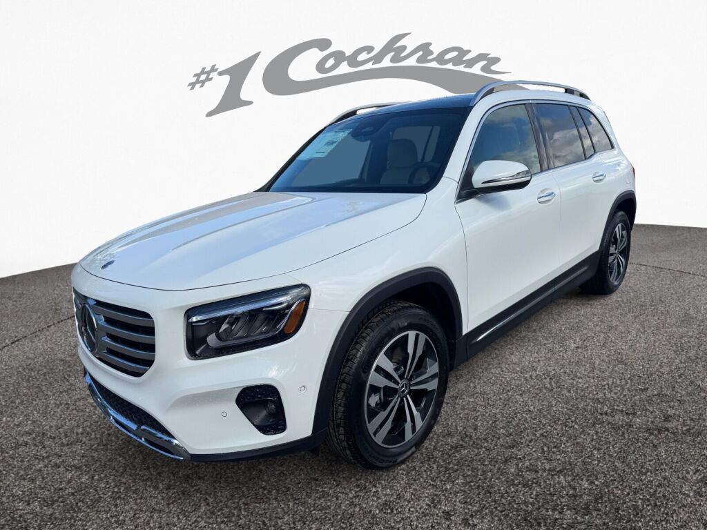 2026 Mercedes Benz GLB 250 4MATIC photo 3