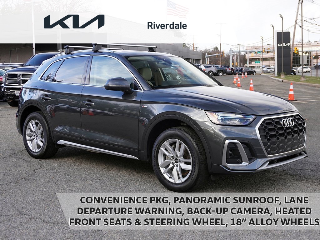 2022 Audi Q5 Premium's photo