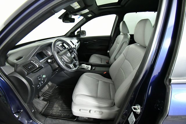 2021 Honda Passport Touring photo 4