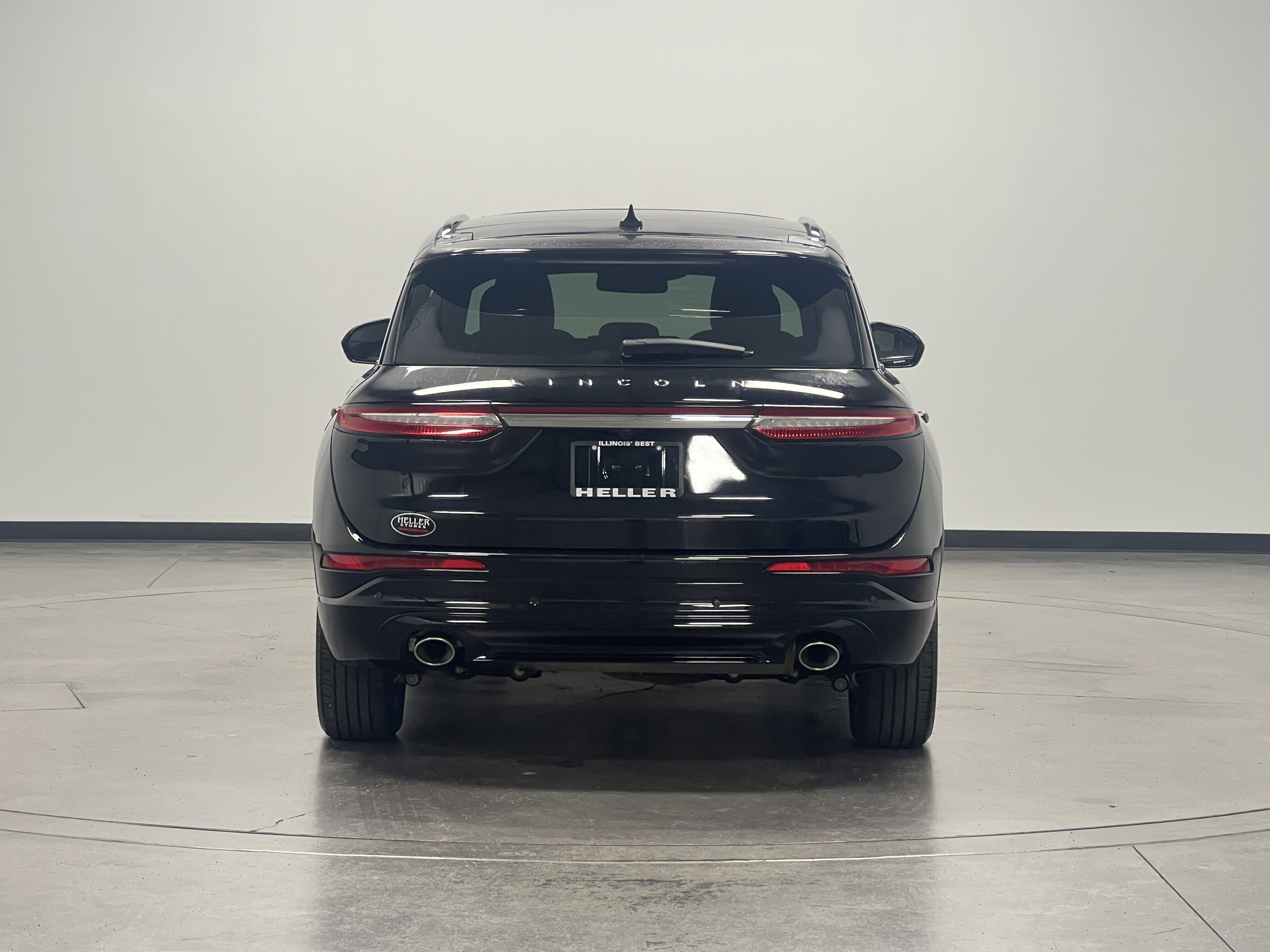 2025 Lincoln Corsair Grand Touring photo 4