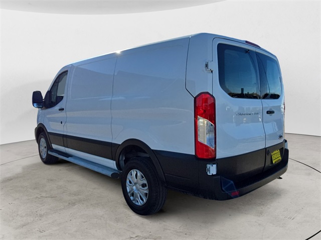 2024 Ford Transit photo 3