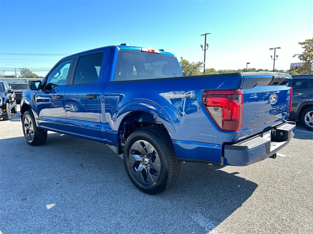 2025 Ford F-150 STX photo 4