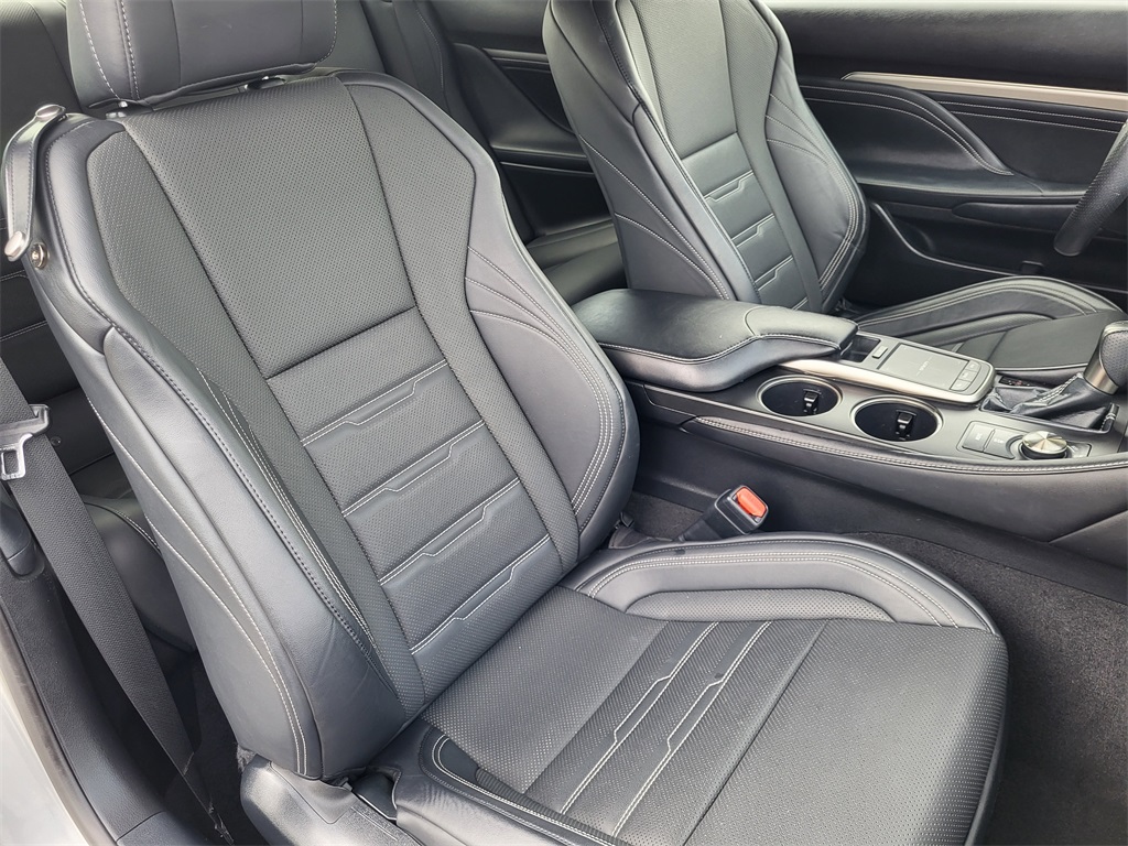 2018 Lexus RC 300 photo 16