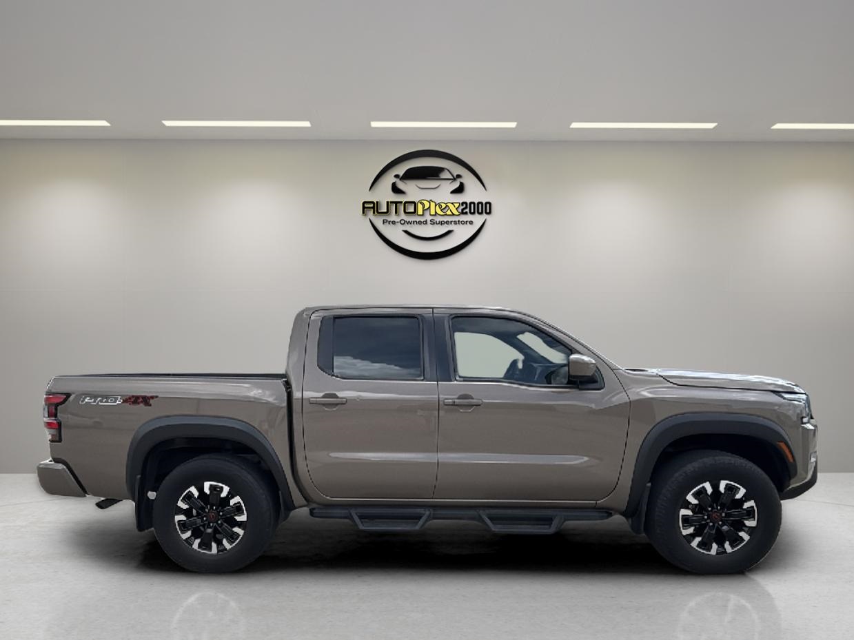 2024 Nissan Frontier PRO-4X photo 4