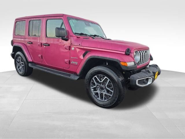 2024 Jeep Wrangler 4-Door Sahara's photo