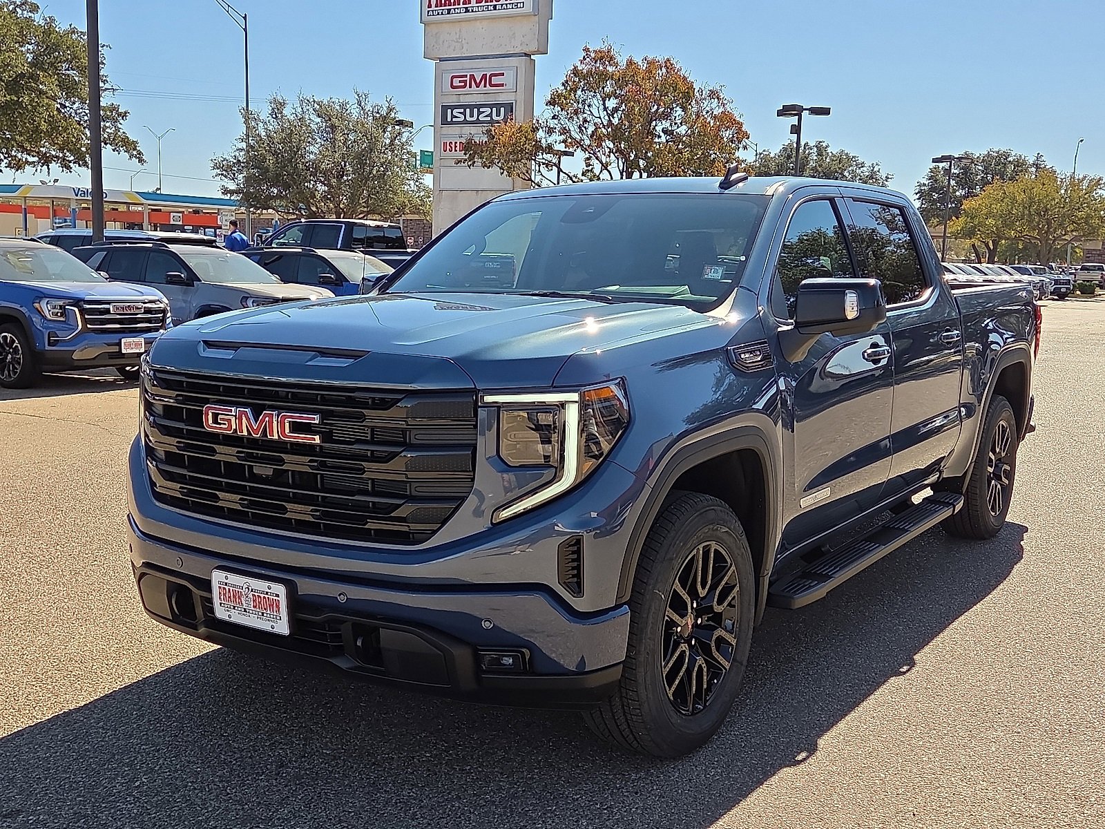 2026 GMC Sierra 1500 Elevation's photo