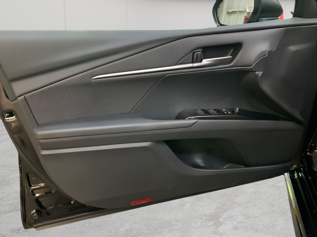 2026 Toyota Camry SE photo 22