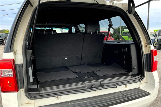 2014 Ford Expedition EL Limited photo 28