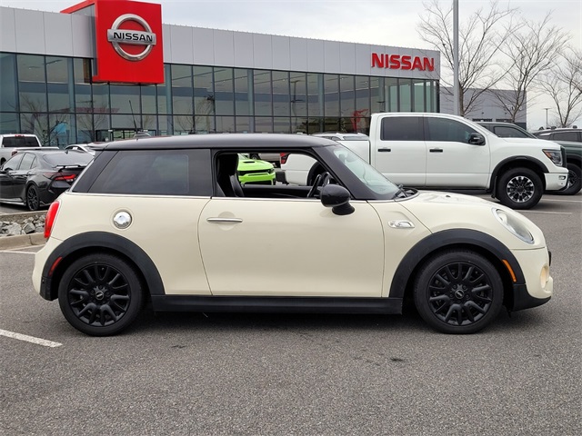 Used 2017 MINI Cooper S with VIN WMWXP7C30H2A46016 for sale in Benton, AR