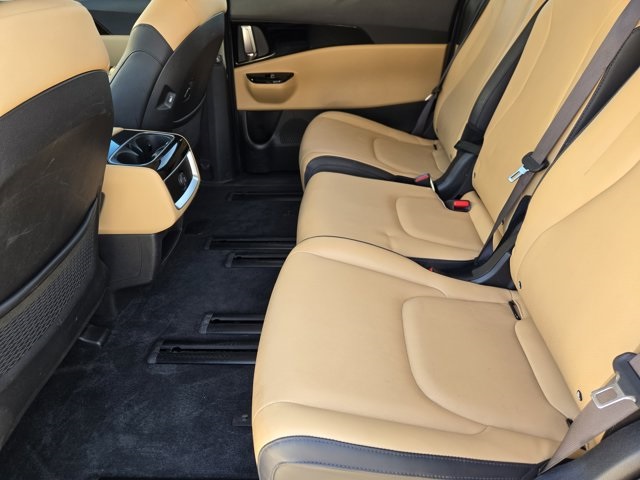 2022 Kia Carnival EX photo 27