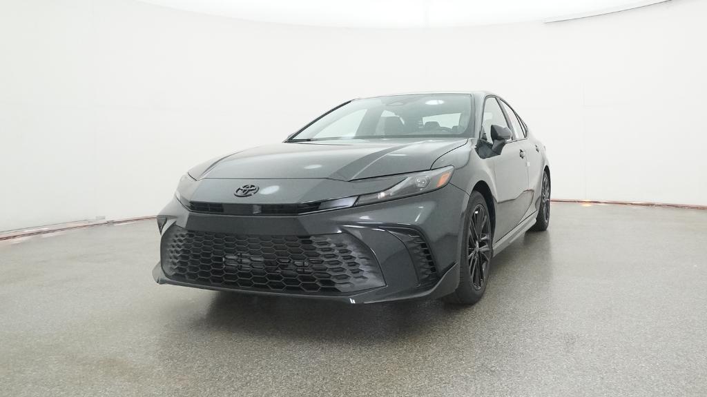 2026 Toyota Camry SE photo 4