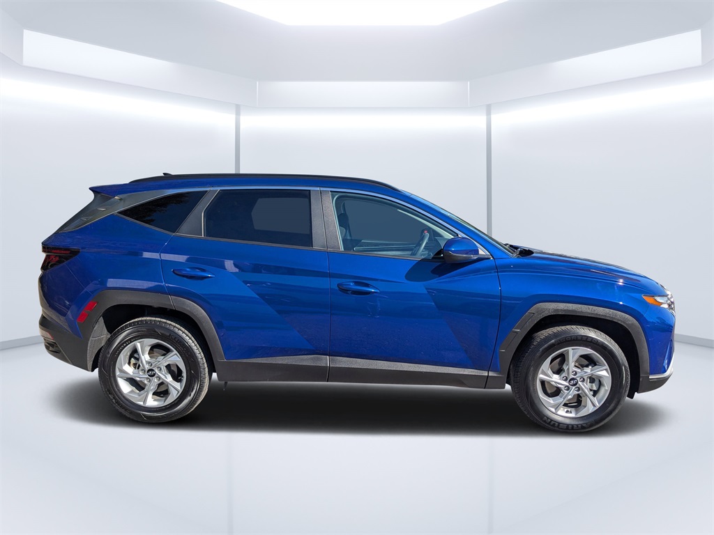 2024 Hyundai Tucson SEL photo 2