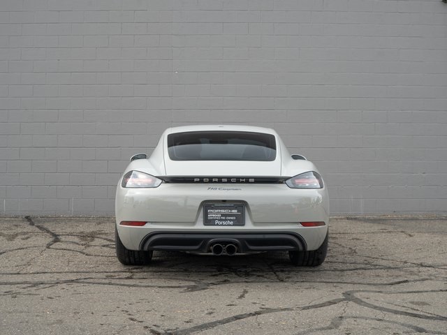 2024 Porsche Cayman Base photo 6