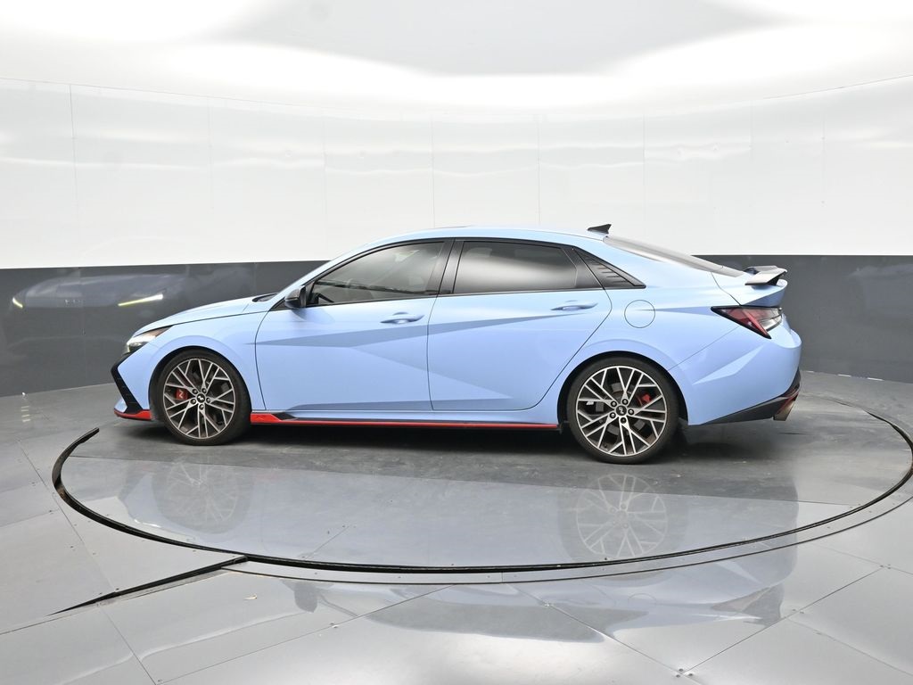 2022 Hyundai Elantra N Base photo 2