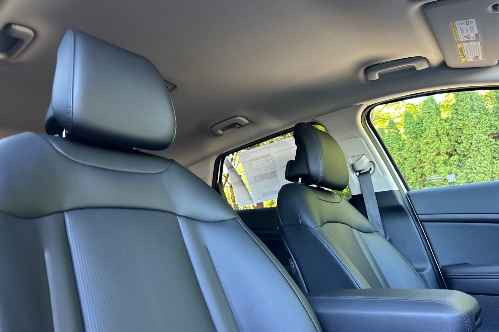 2026 Kia Sportage EX photo 12