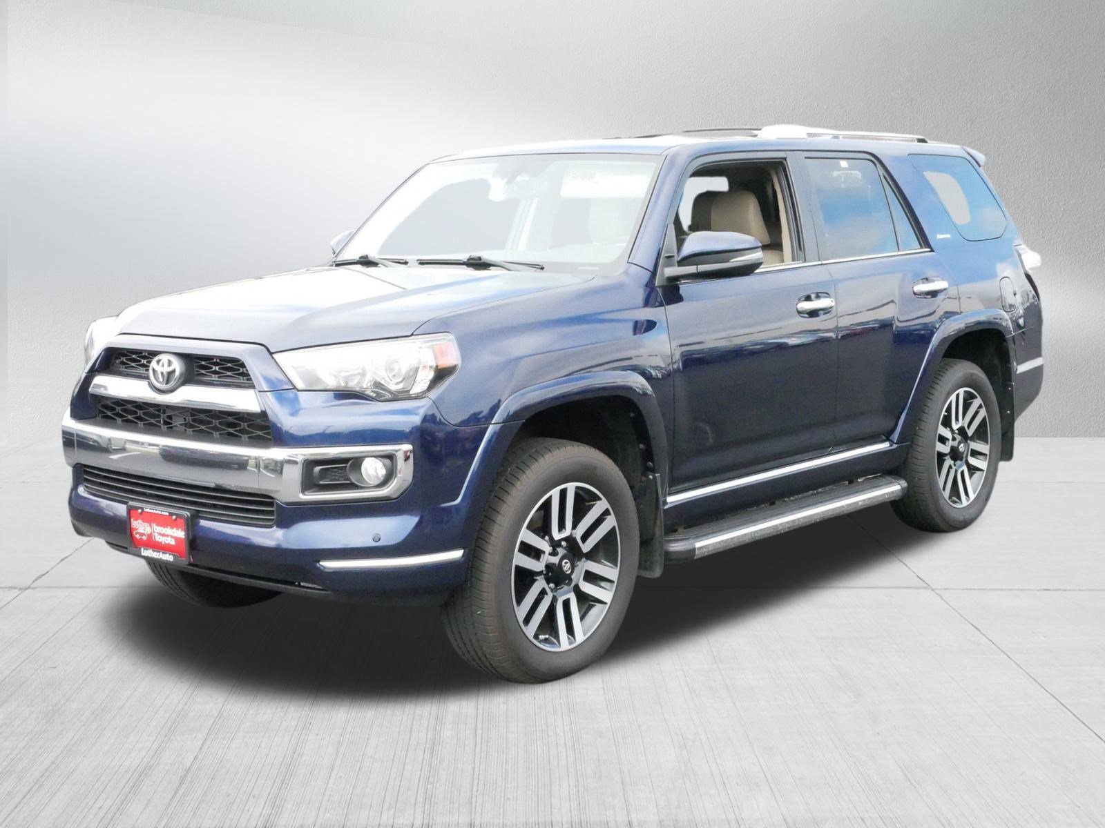 2014 Toyota 4Runner Limited 4WD photo 3