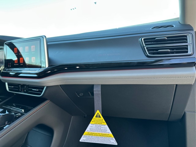 2025 Volkswagen Atlas Peak Edition photo 34