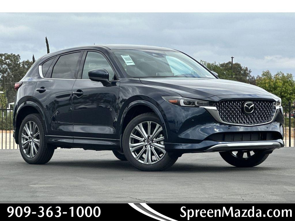 2025 Mazda CX-5 Turbo Signature's photo