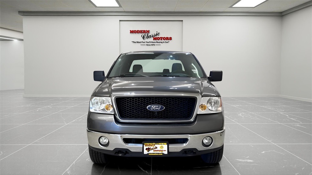 2008 Ford F-150 XLT photo 2