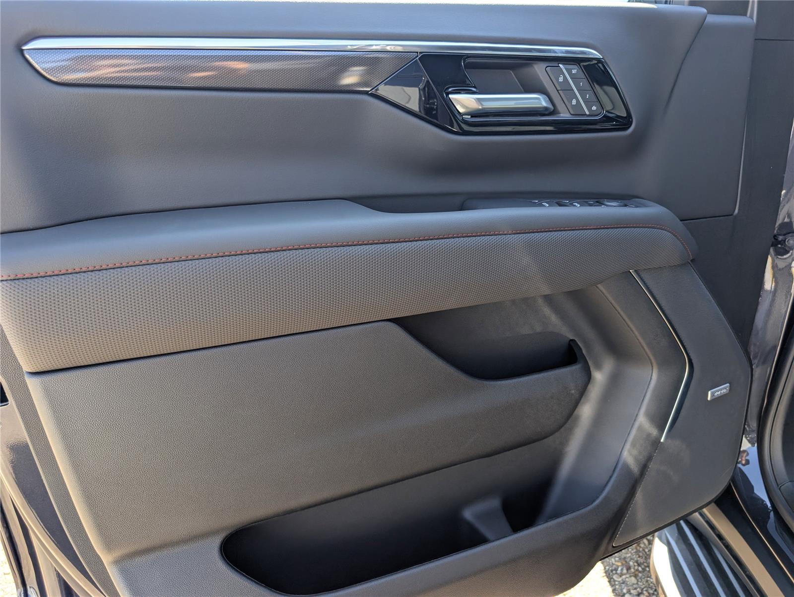 2026 Chevrolet Tahoe RST photo 12