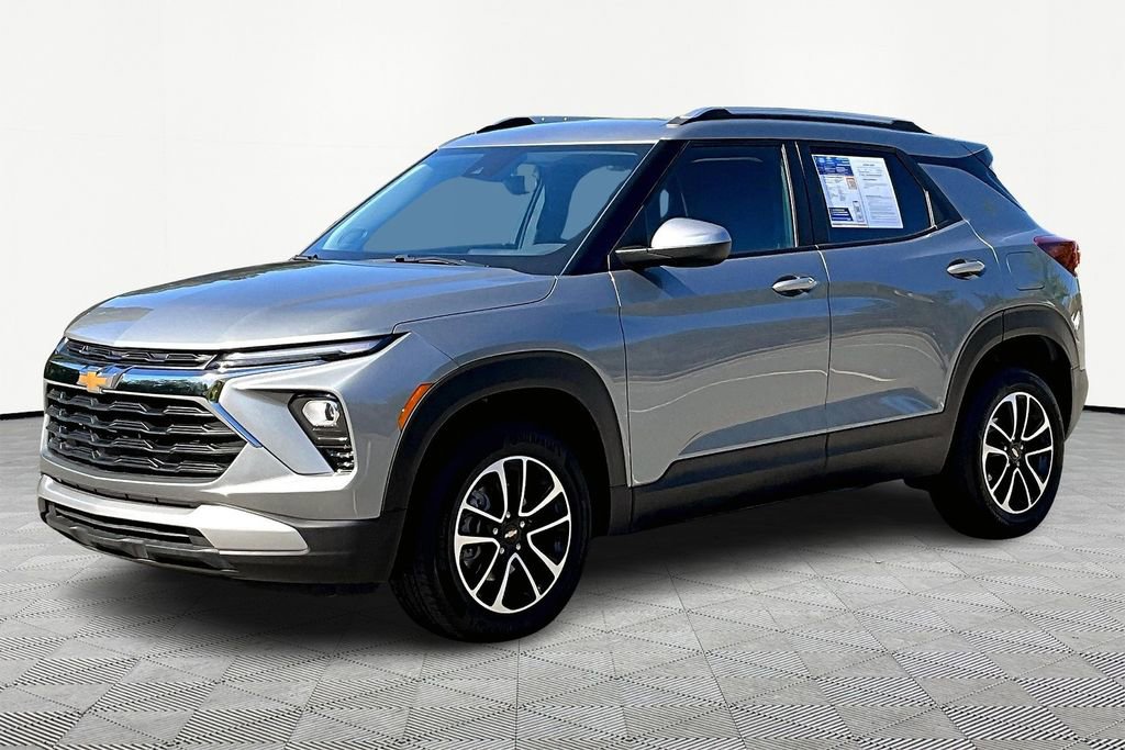 2024 Chevrolet Trailblazer LT photo 4