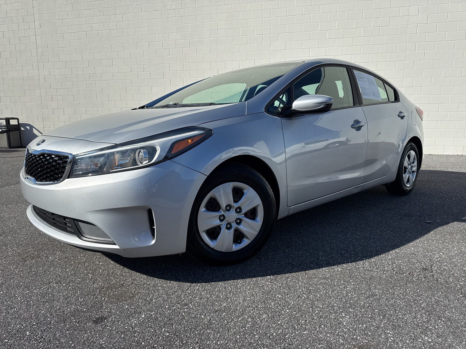 2018 Kia FORTE LX's photo