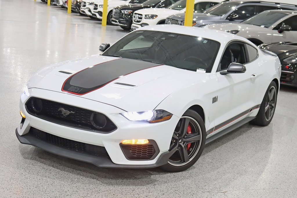 2022 Ford Mustang Mach 1 photo 5