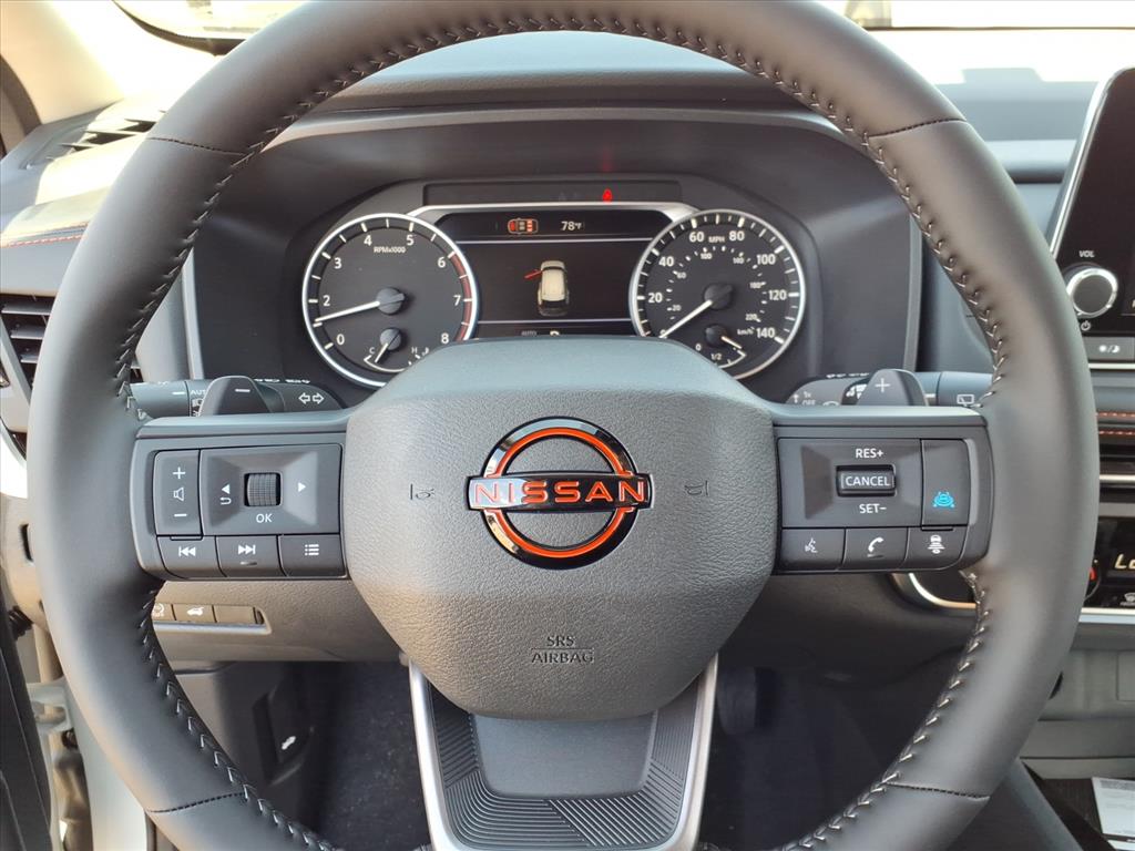 2026 Nissan Rogue SV photo 2