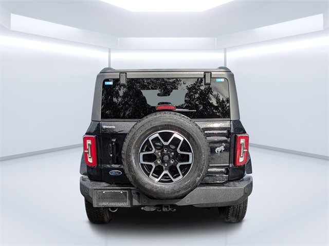 2024 Ford Bronco Outer Banks photo 3