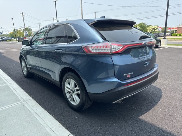 2018 Ford Edge SEL photo 2