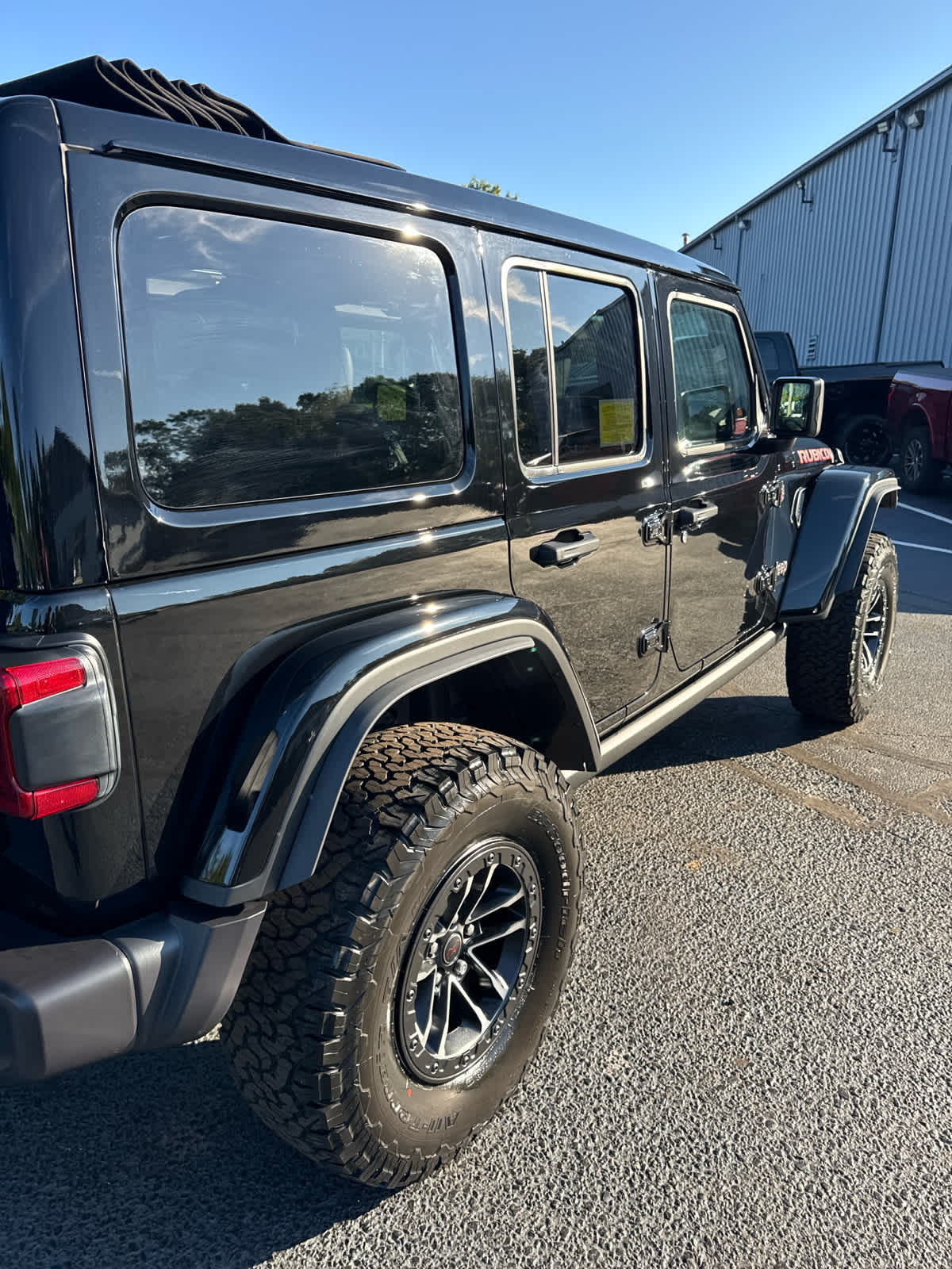 2025 Jeep Wrangler Rubicon photo 20
