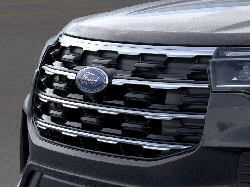 2025 Ford Explorer photo 9