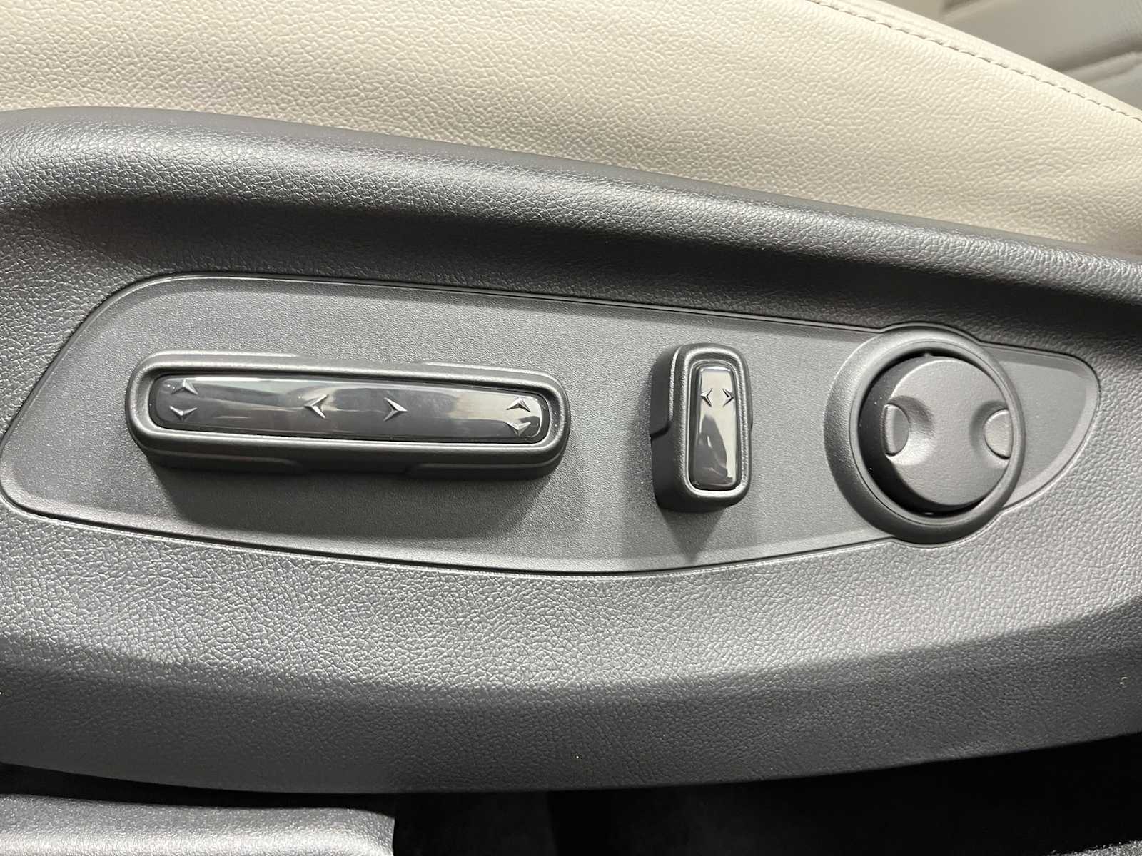 2026 Honda CR-V EX-L photo 14