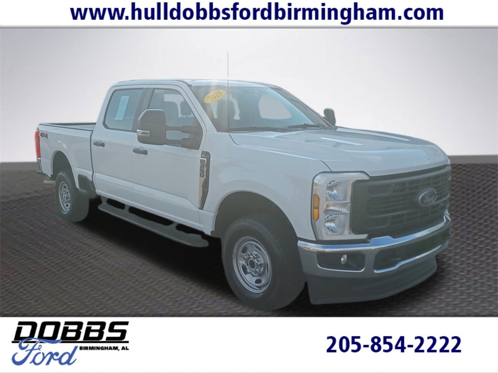 2025 Ford F-250 Super Duty XL's photo