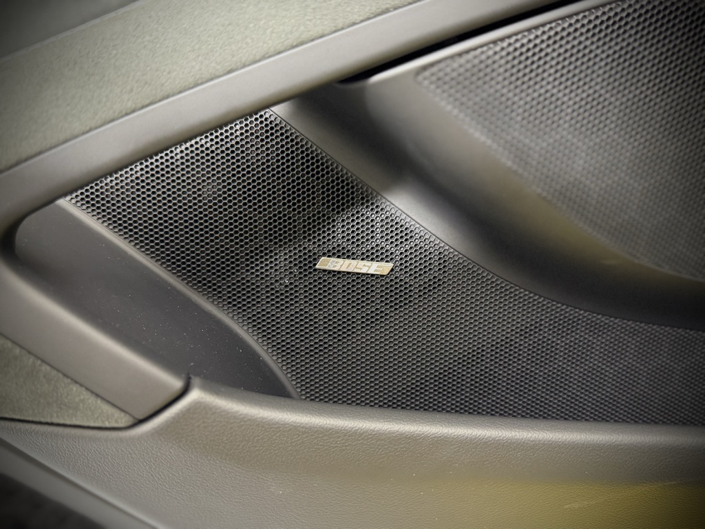 2024 Porsche Boxster Spyder photo 27