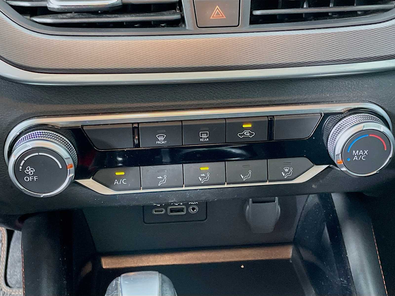 2023 Nissan Altima 2.5 SR photo 13