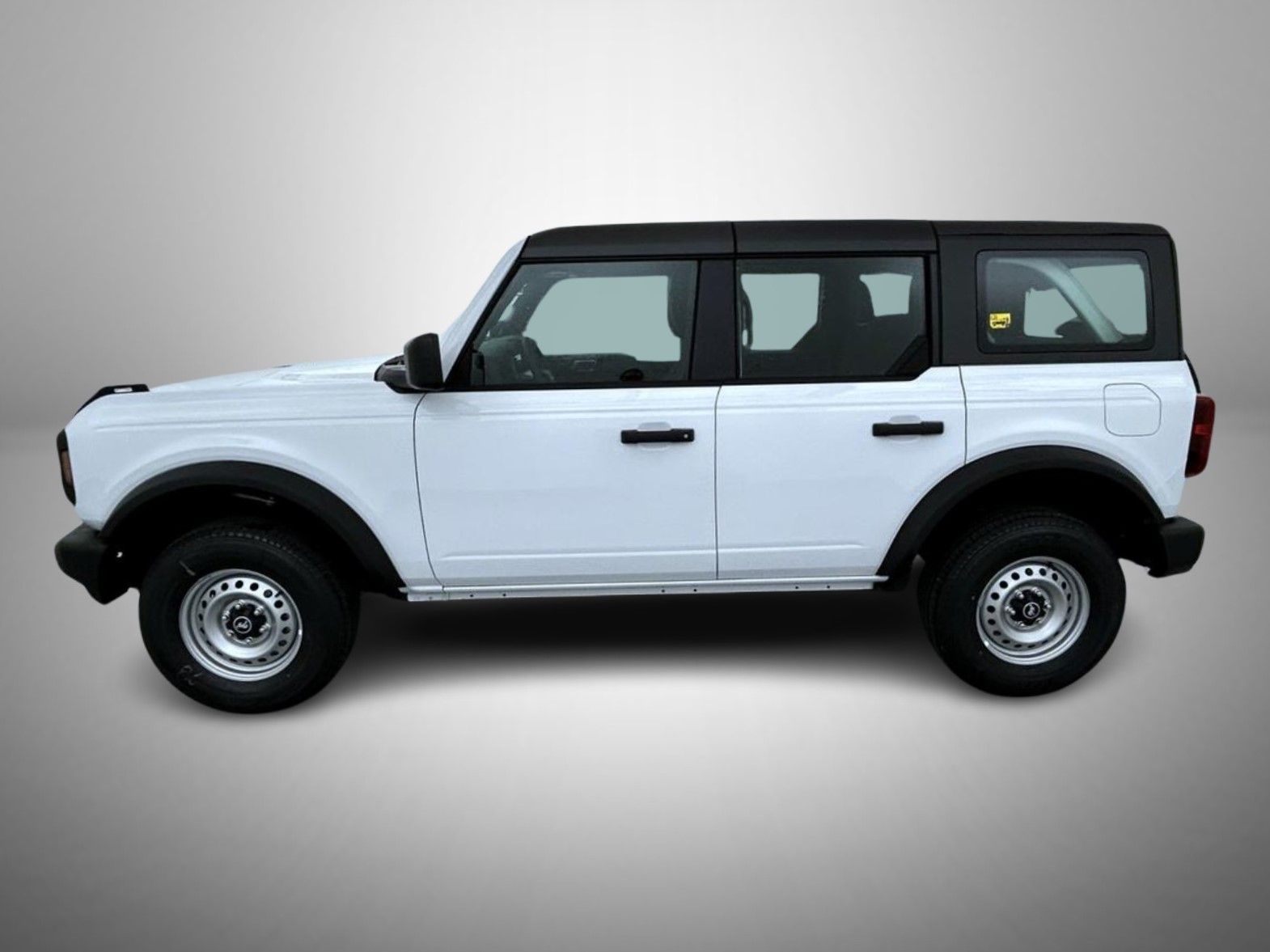 2025 Ford Bronco Base photo 8