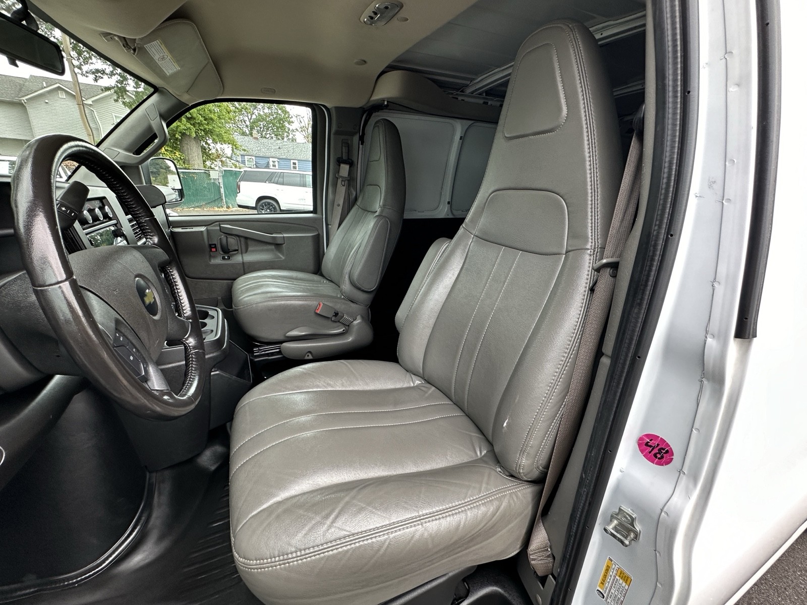 2023 Chevrolet Express Cargo Van photo 18